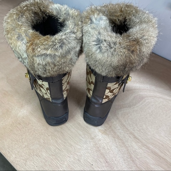 COACH KIMBERLY SIG C WINTER BOOTS-RABBIT FUR TRIM - Picture 4 of 7